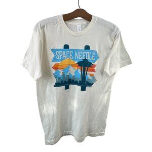 Space Needle T-Shirt Size Medium White Graphic Print Seattle Mountain Skyline